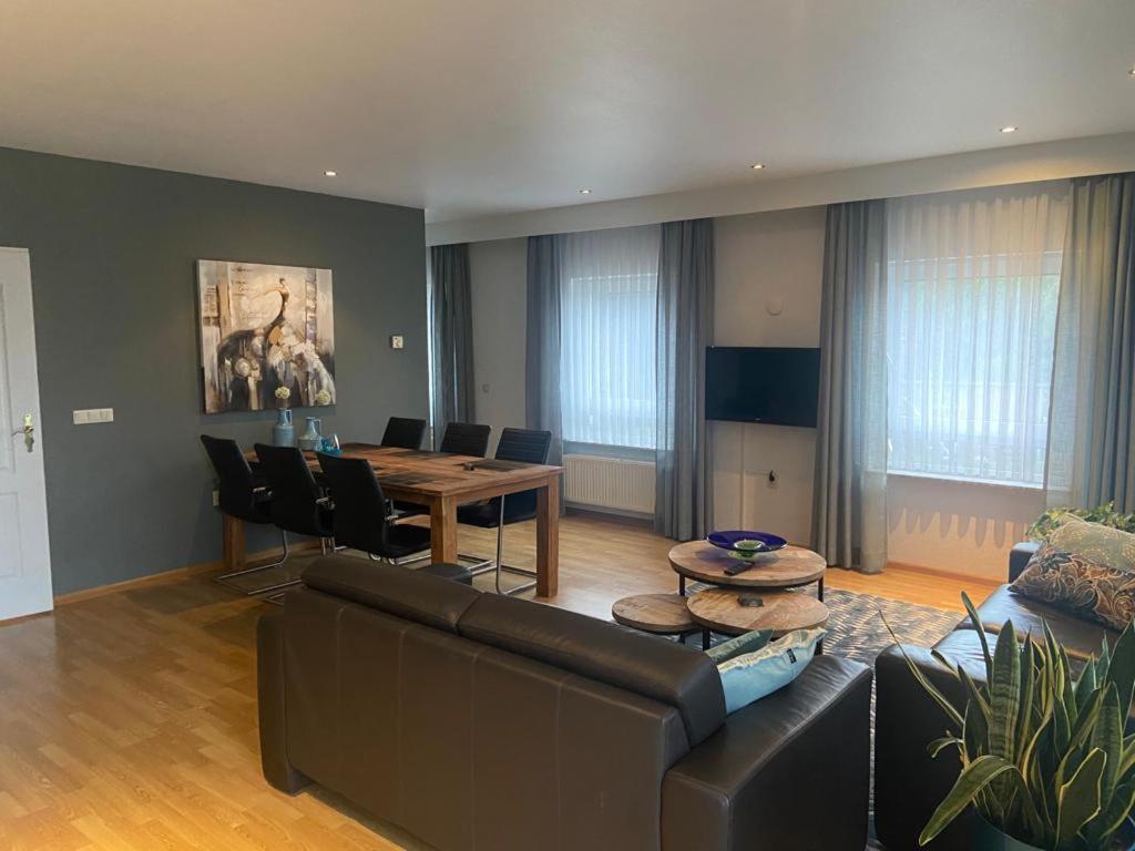 Panorama Sousberg Appartementen Schin op Geul Εξωτερικό φωτογραφία